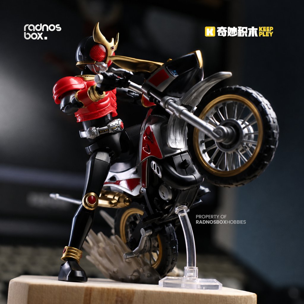 Keeppley Kamen Rider Zero 1 : Kamen Rider Kuuga & Trychaser 3000