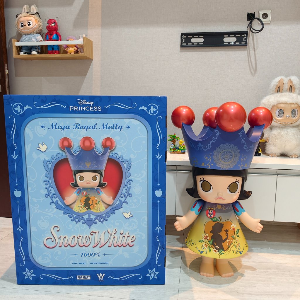 Mega molly 1000% space molly mega molly snow white