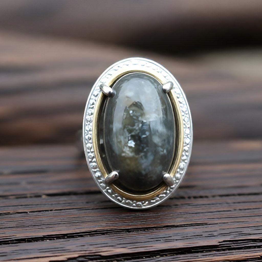 Batu Cincin Batu Akik Badar ada bintik silver perak biru Ring 7 Alpaka