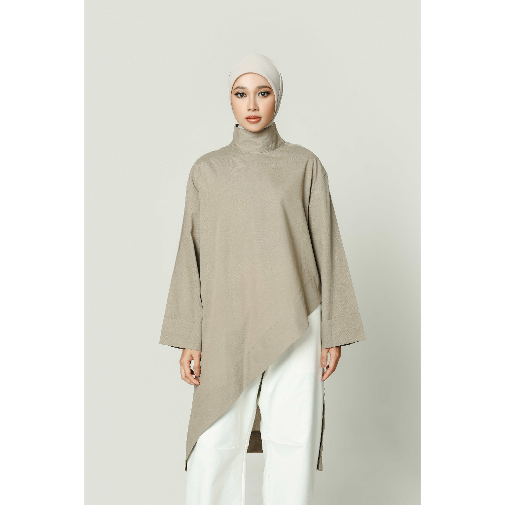 Mayoutfit x Sindy Mutmaina Ashen Tunic | Tunik Wanita Asimetris Katun Rayon High Collar Funnel Neck