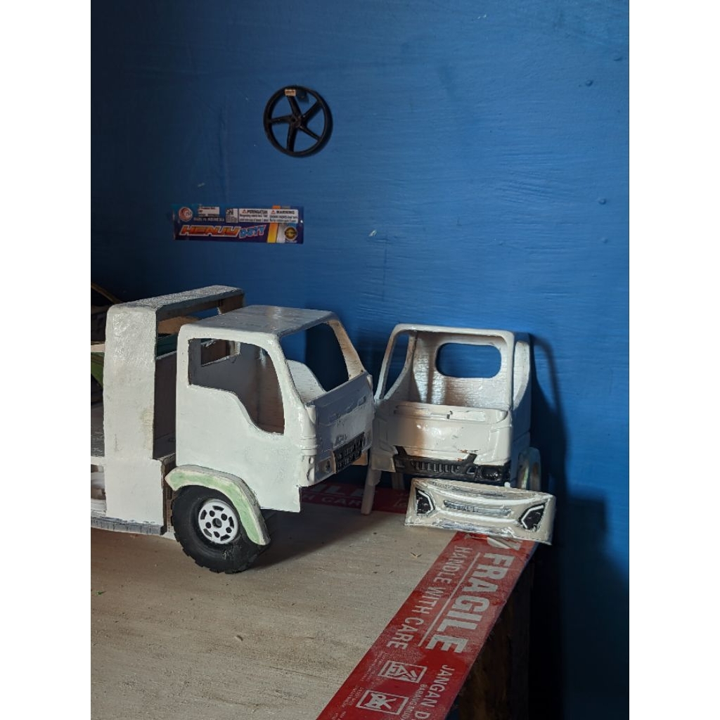 kabin miniatur truk plastik