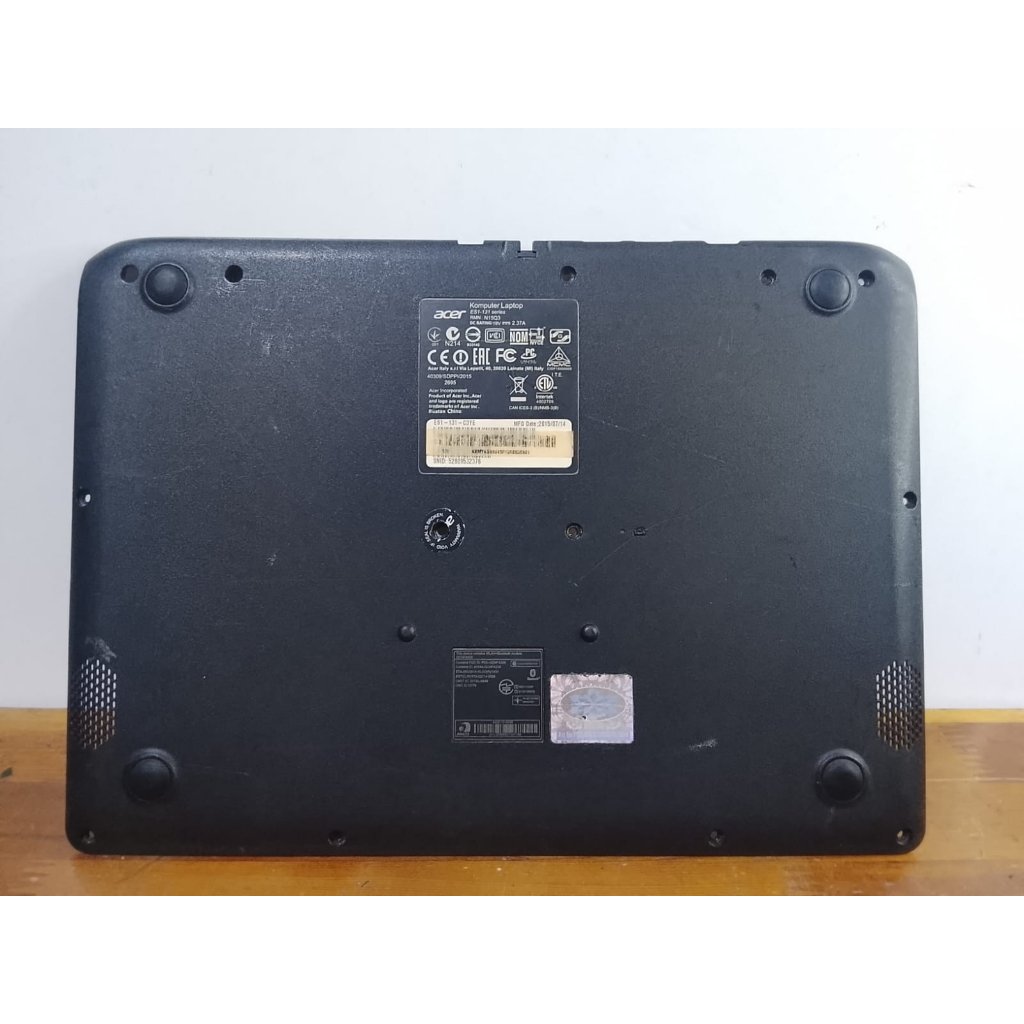 Casing Bawah Bottom Case Laptop Acer ES1-111 ES1-131