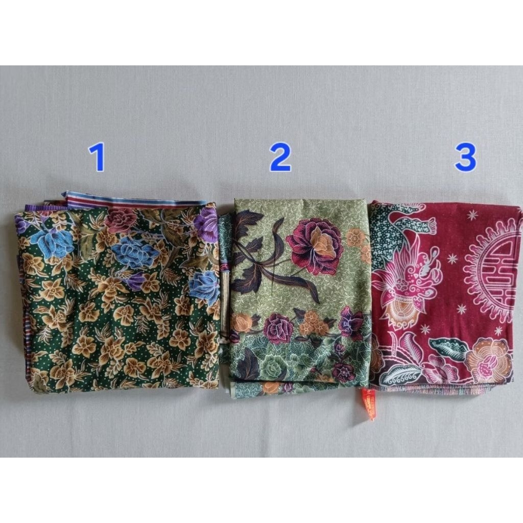 Kain jarik gendong PL motif batik bunga bunga