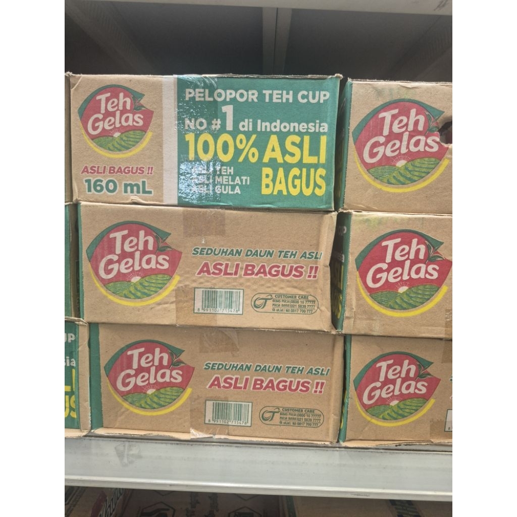 

TEH GELAS MINUMAN TEH ALAMI CUP 160ml 1dus isi 24pcs