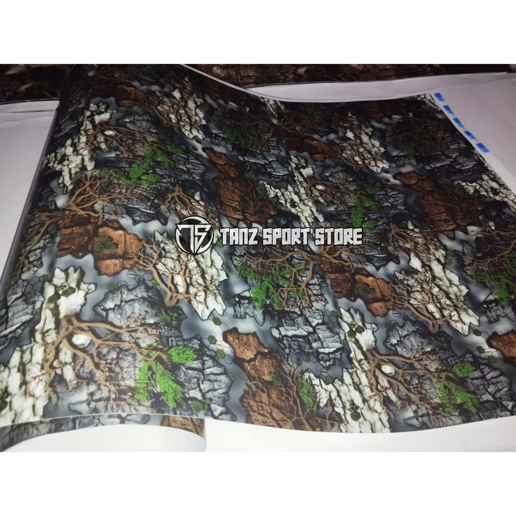

Stiker Camo Sticker Camouflage Motif Treezyn Black 50x50cm Laminasi Doff Best Wrapping