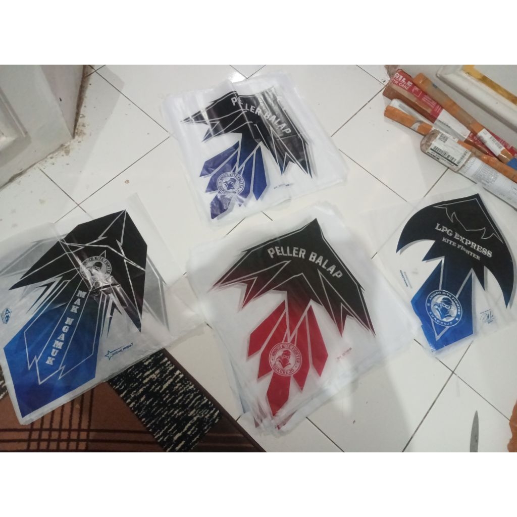 Kertas Layangan Sablon Sukoi