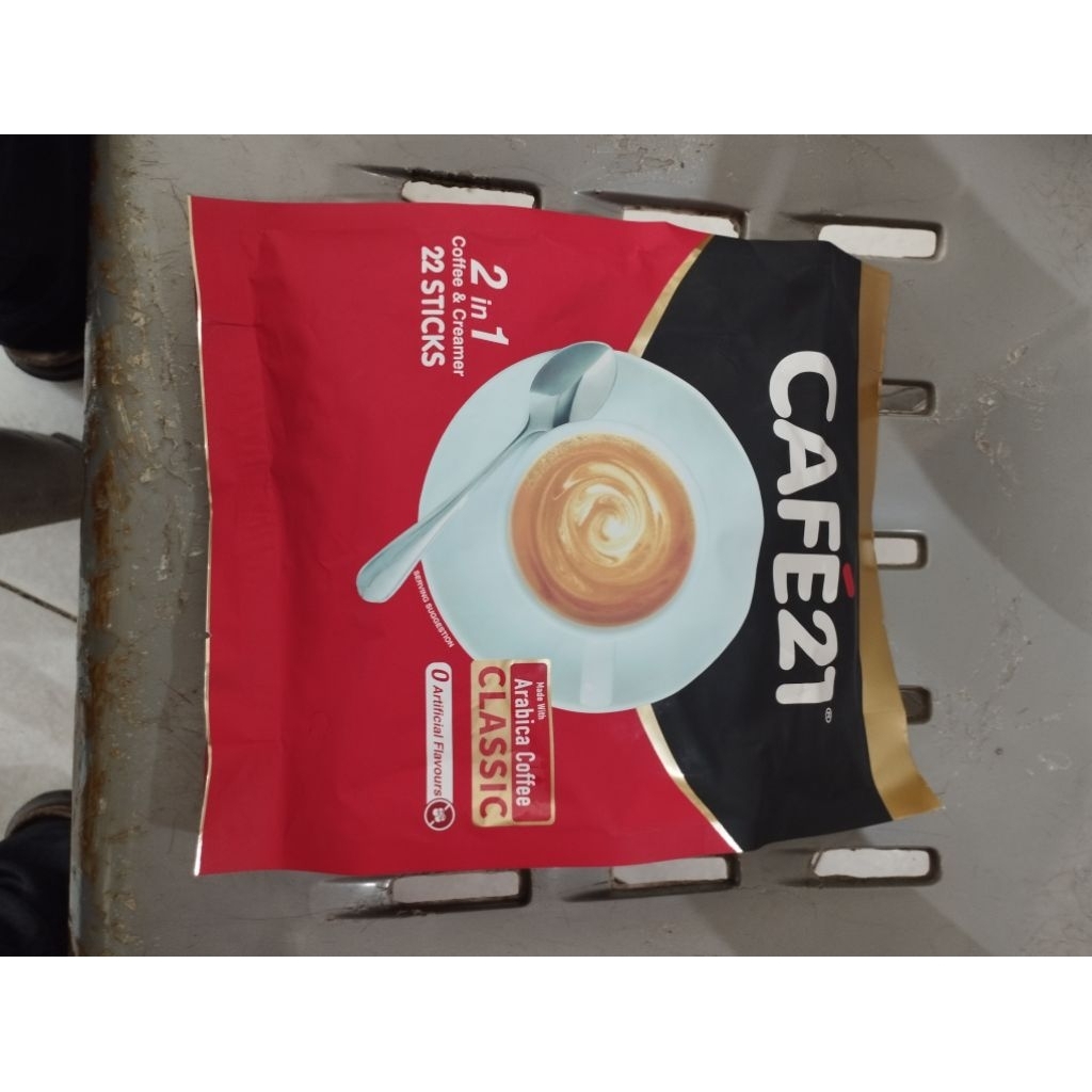 

CAFE21 INSTANT COFFEE MIX 300G/ CAFE 21 GOLD ROAST COFFEEMIX/ KOPI INSTAN GOLDROAST 22stick