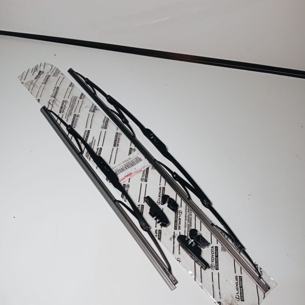 WIPER BLADE DEPAN SET KANAN KIRI TOYOTA CALYA SIGRA ORIGINAL