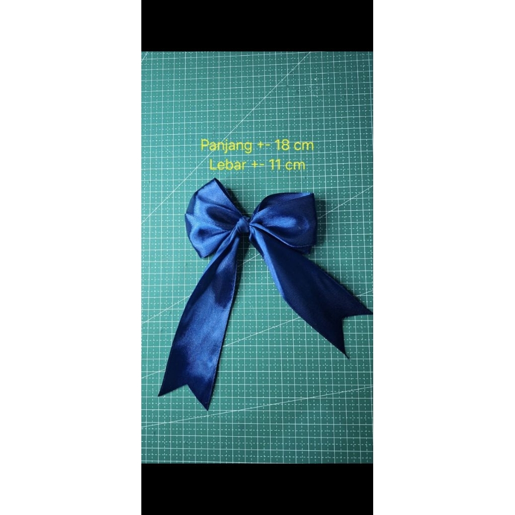 

PITA SATIN lebar 4cm /PITA KADO/PITA SOUVENIR / PITA TEMPEL SIAP PAKAI