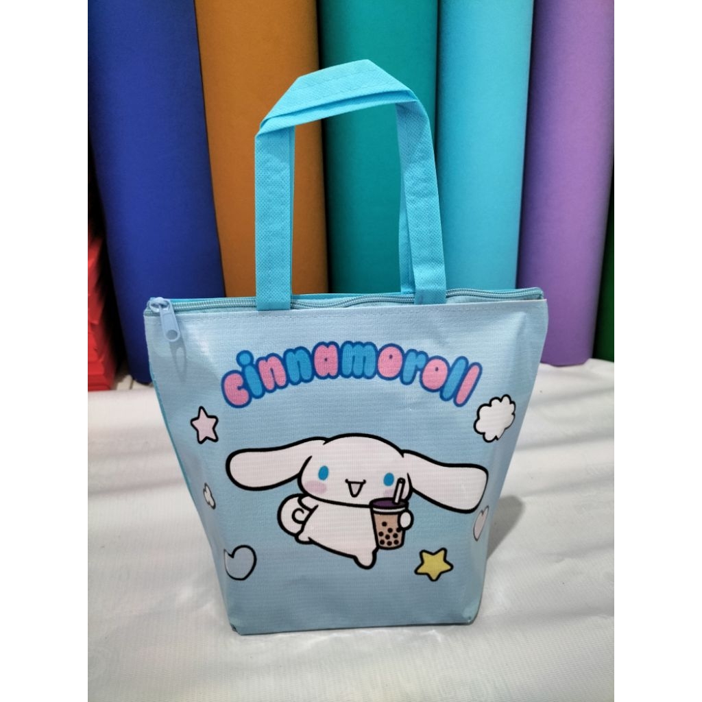 

Tas ultah ready stok / Goodie bag pesta ulang tahun anak / Tas ultah kuromi / Tas resleting sanrio