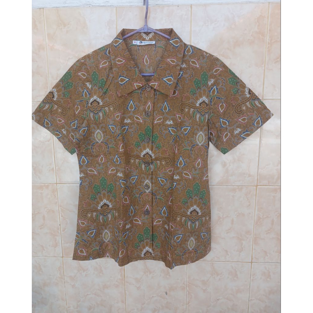 Preloved Second Baju Atasan Wanita Batik Keris