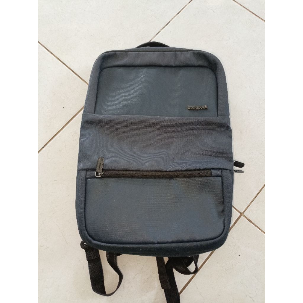 BACKPACK  BODYPACK NAVY  PRELOVED ORIGINAL