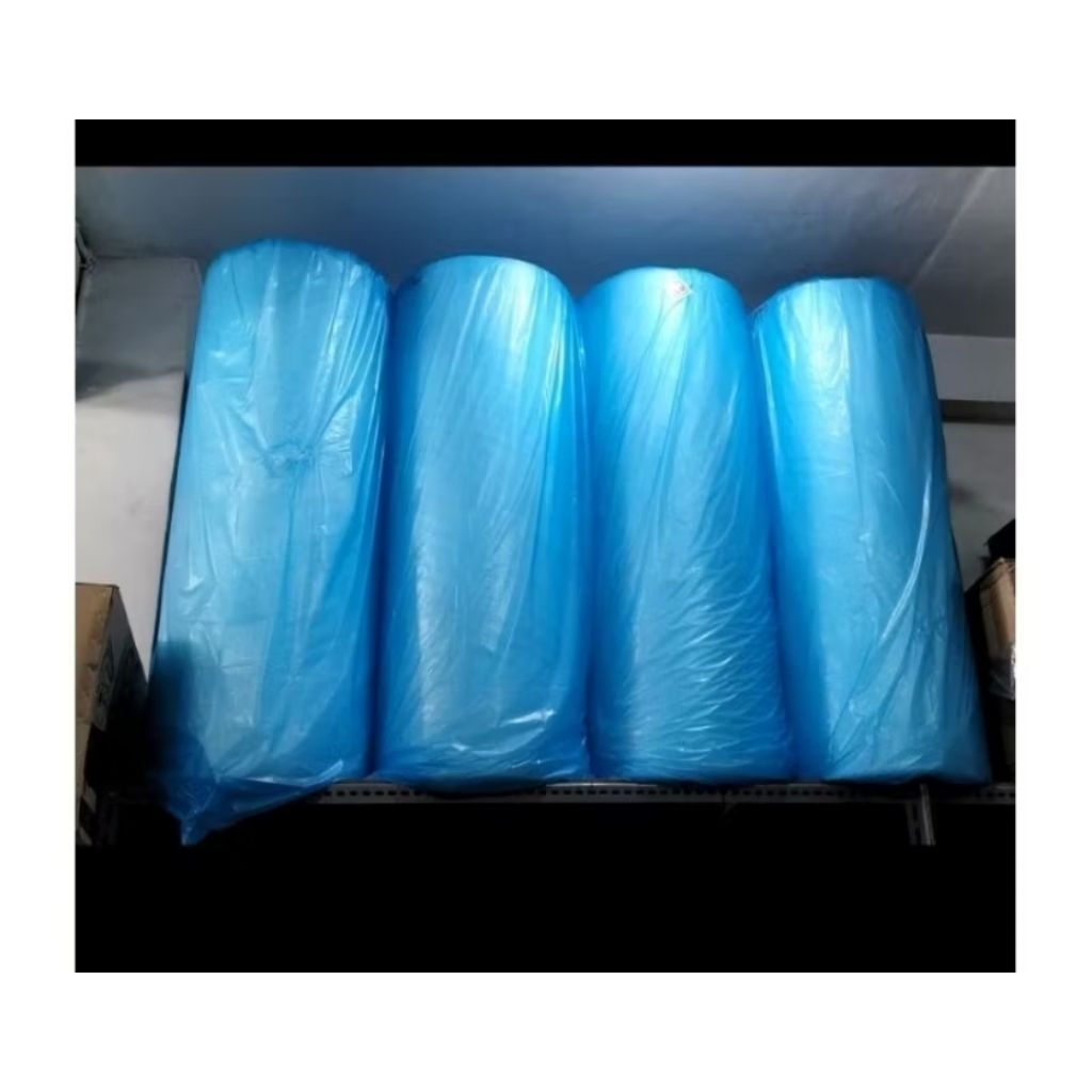 

BUBBLE WRAPPING HITAM / PUTIH 125 cm Panjang 50 meter