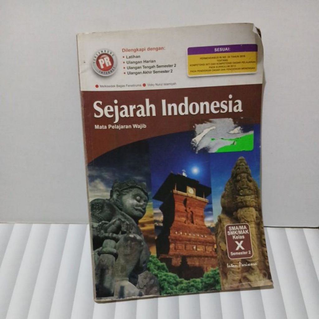 Buku Sejarah indonesia SMA/SMK X Intan Pariwara (bekas)