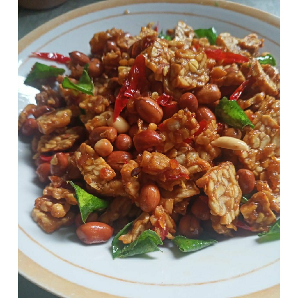 

orek tempe kacang teri kering pedas