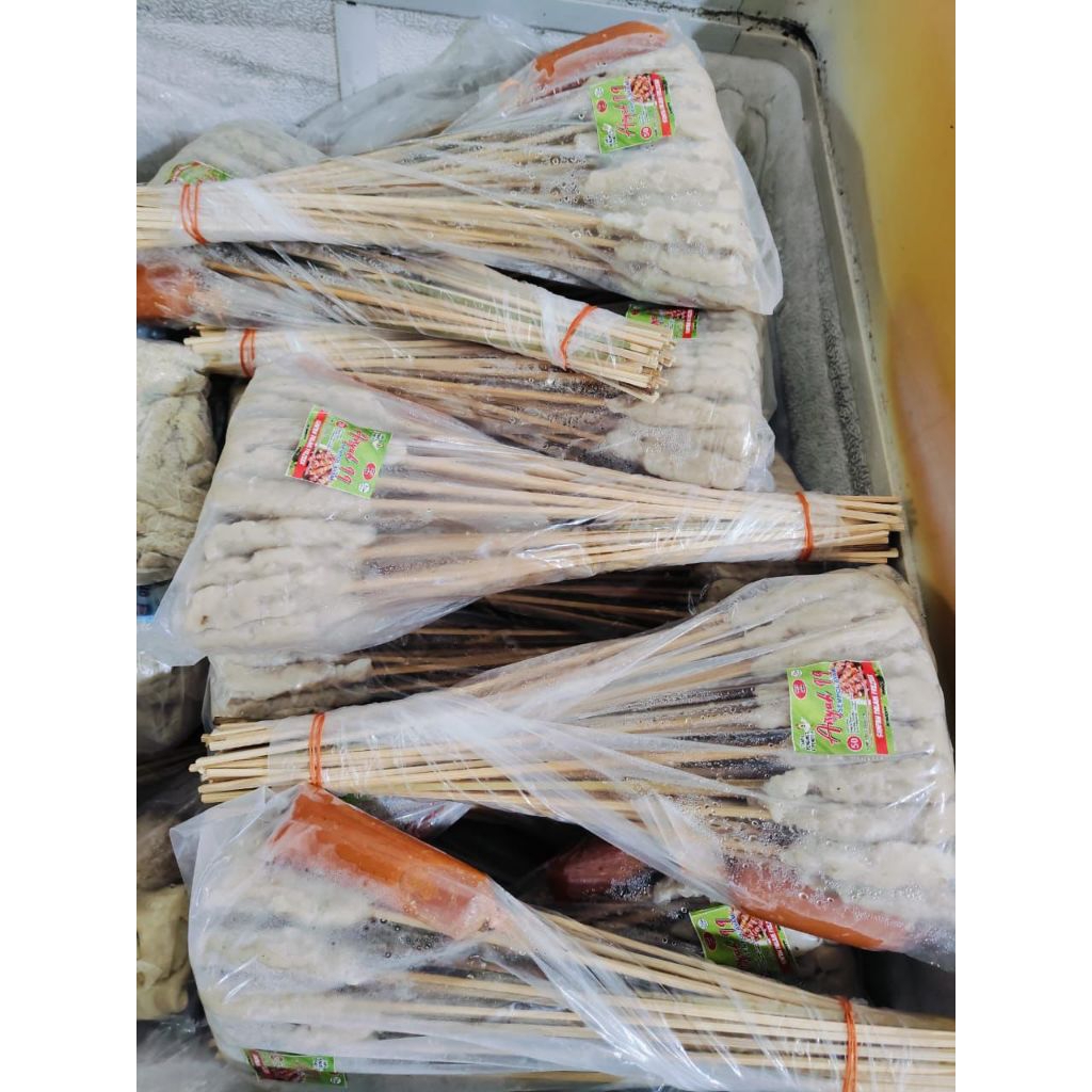 

SEMPOL AYAM ISI 50 TUSUK FREE SAOS (FROZEN)