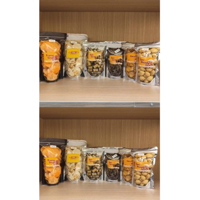 

ANEKA SNACK MURAH ENAAK