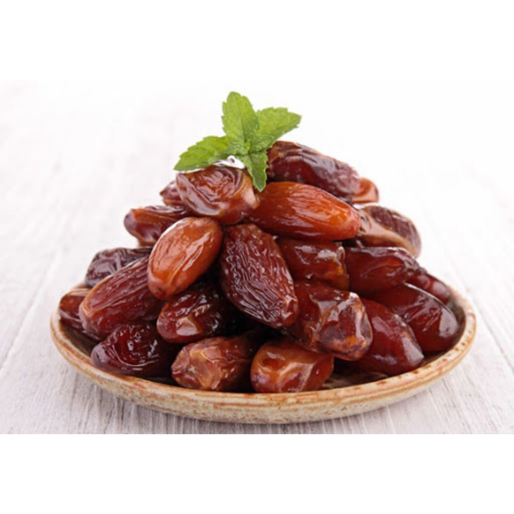 

Buah Kurma Manis Legit, Berat 1Kg Exp 2030 100% Halal