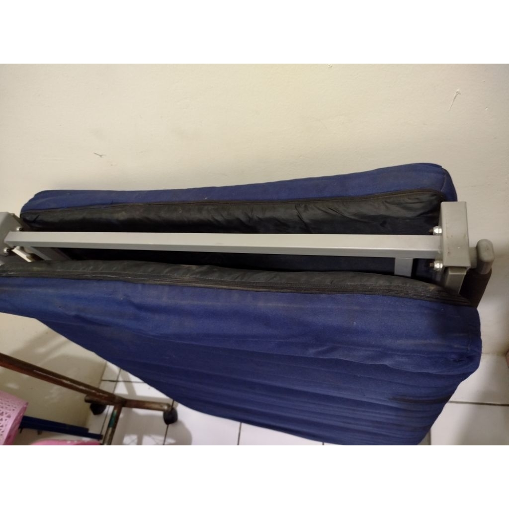 Bed / Kasur Lipat Informa bisa dibawa kemana2 (mobile)