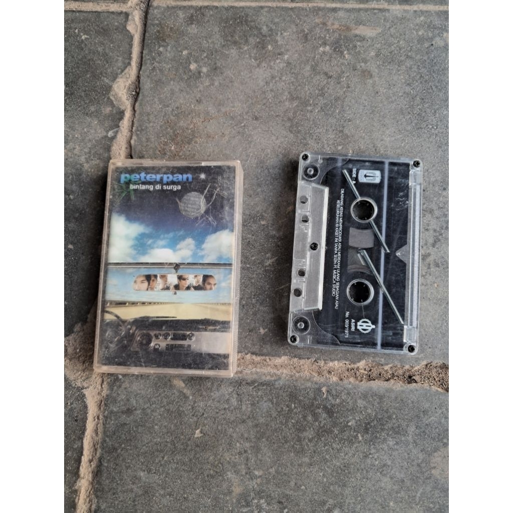 Kaset peterpan bintang di surga nyala