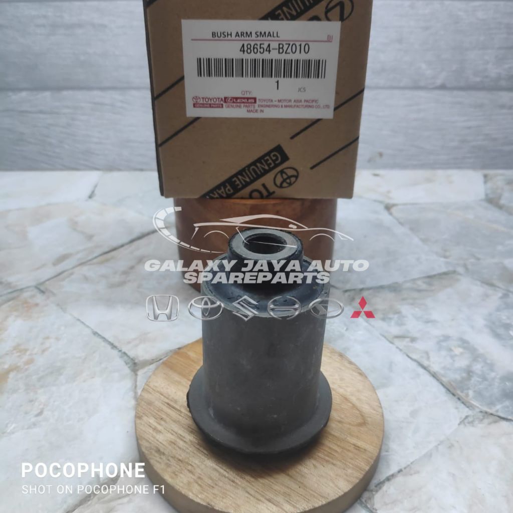 BUSHING LOWER ARM / LOWER ARM SAYAP DEPAN KECIL TOYOTA AVANZA XENIA 2004-2011