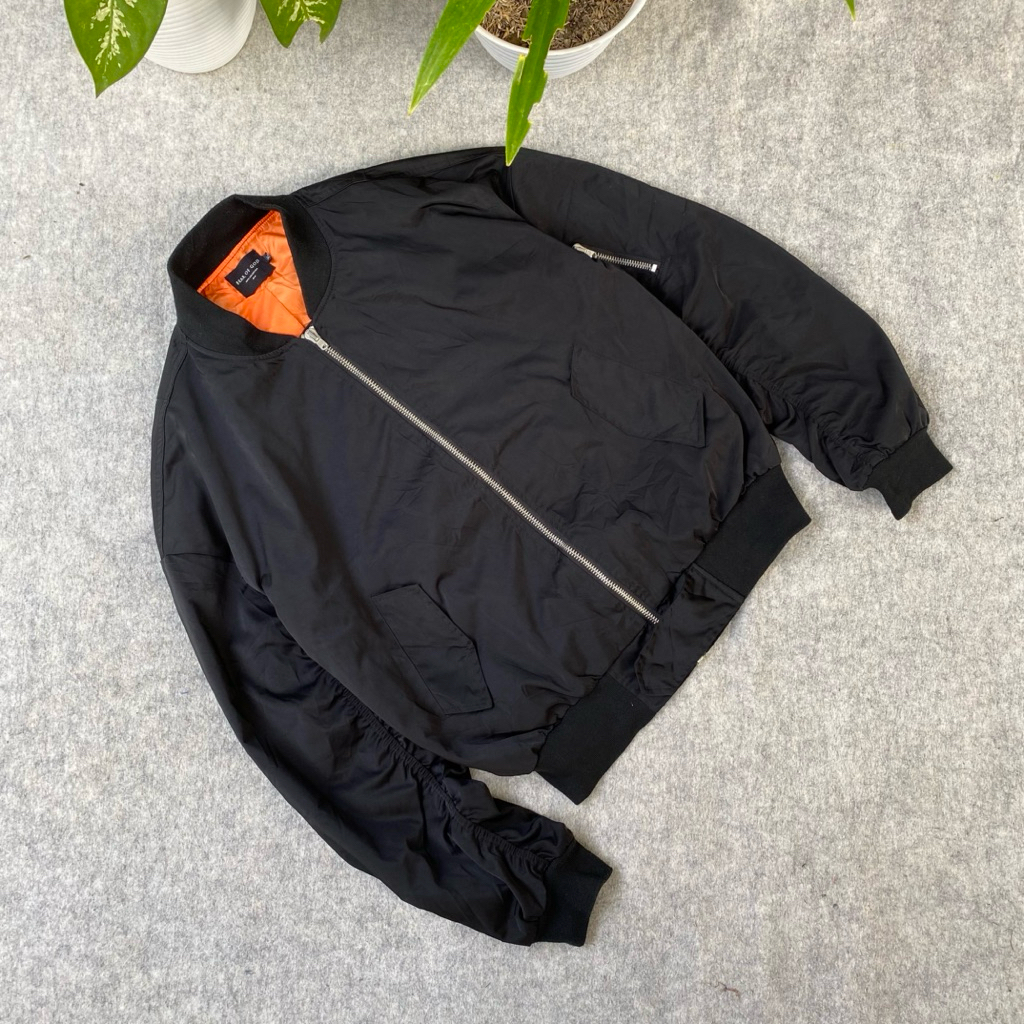 jacket bomber MA-1 f3ar 0f g0d super cakep hitam pekat