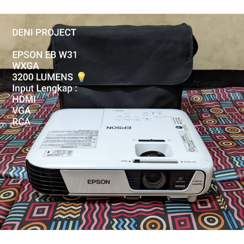 Proyektor Bekas / Proyektor Epson Eb W31 Mulus dan Terang