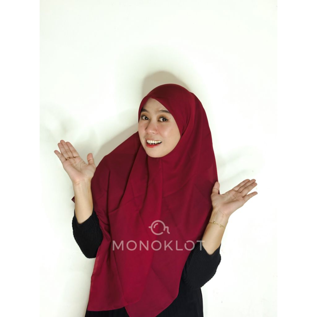 Hijab segi empat polos Hitam MONOKLOT