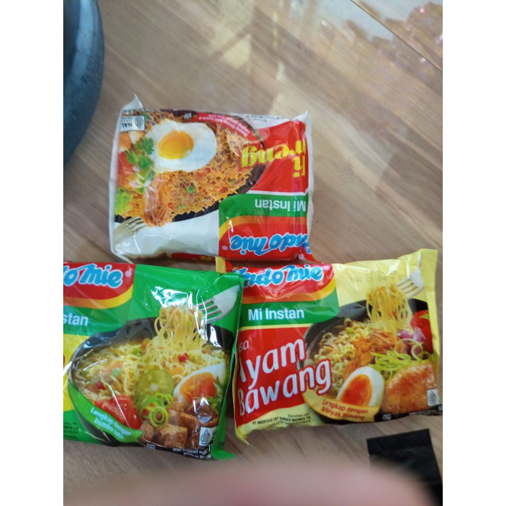 

indomie rebus dan goreng