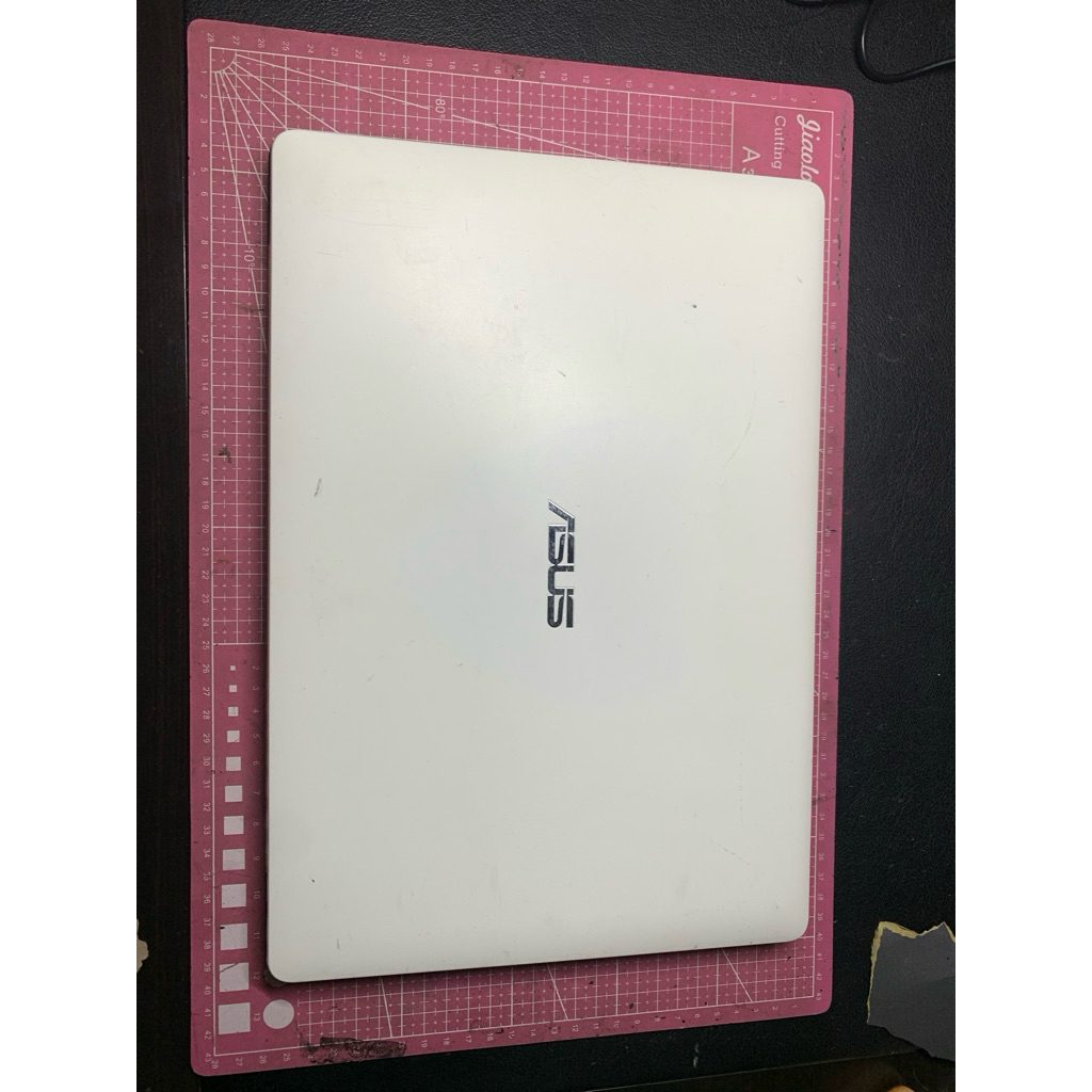 Asus  A455L Casing set bonus Keyboard