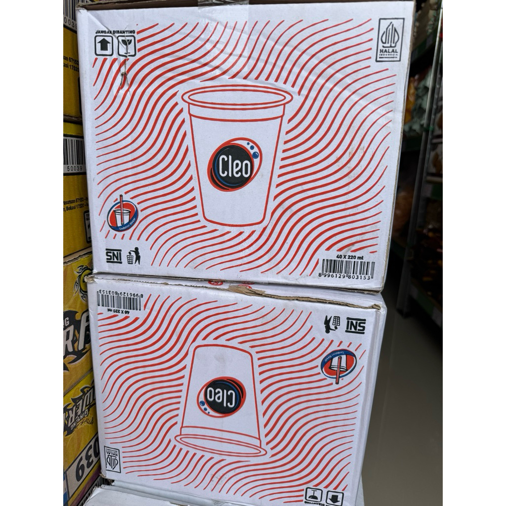 cleo Air mineral gelas cup 220ml 1 karton isi 40cup