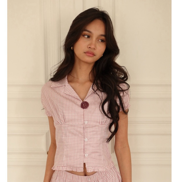 Cassie Fitted Shirt | Kemeja Fit La Sienne