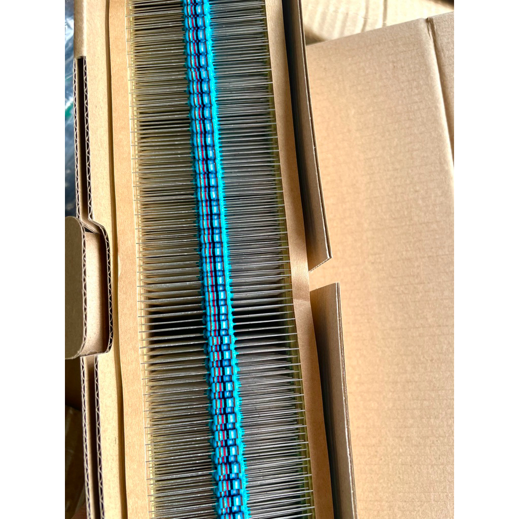RESISTOR METAL FILM 1R2 1/2WATT