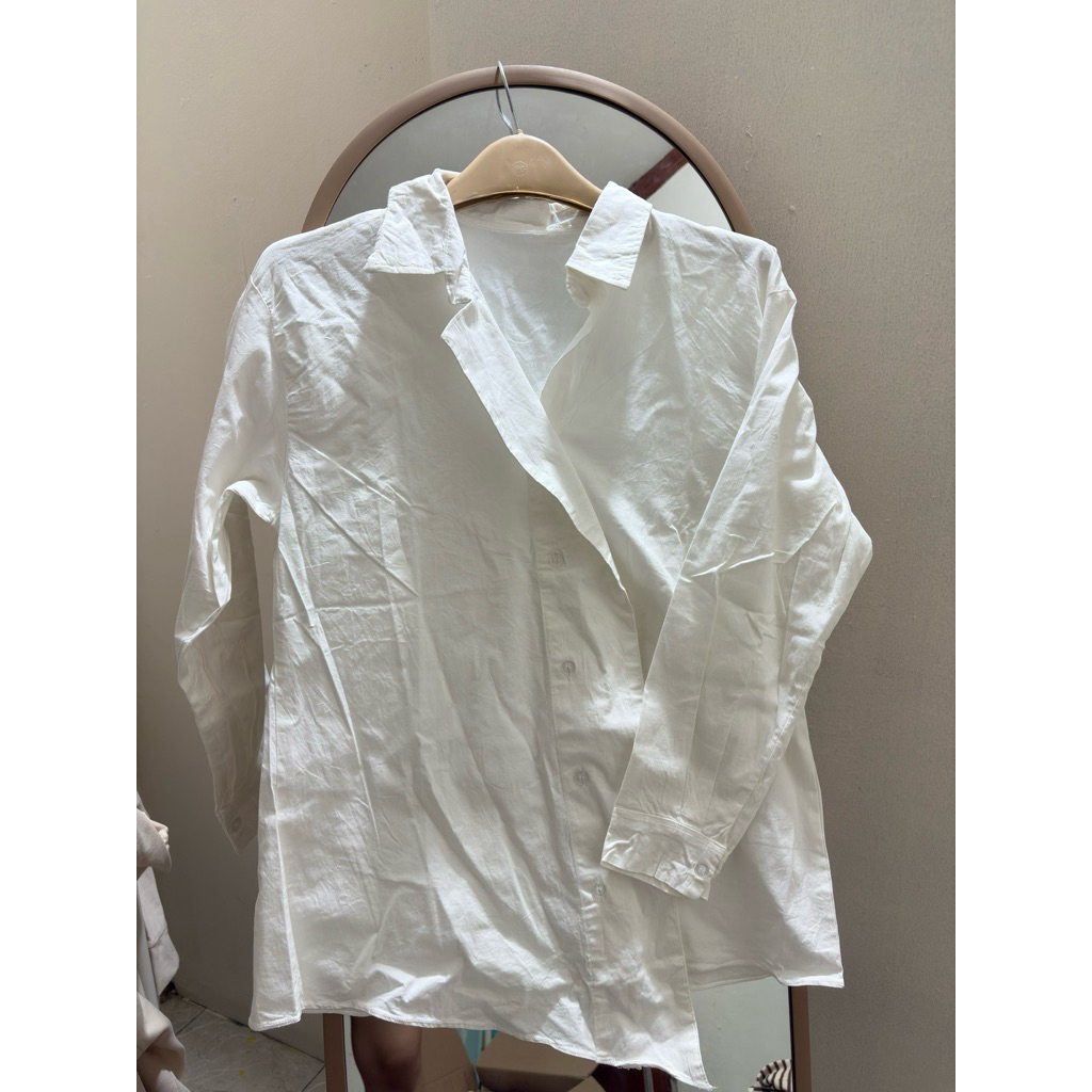 PRELOVED KEMEJA KATUN PUTIH POPLIN SHIRT
