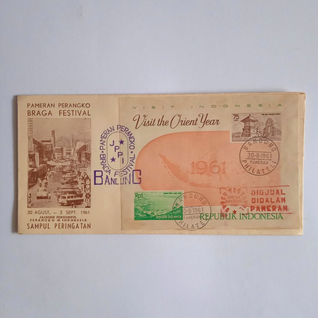 

Antik Vintage Sampul Peringatan Pameran Perangko Braga Festival Terbit 28 Agustus 1961 Langka Layak Koleksi