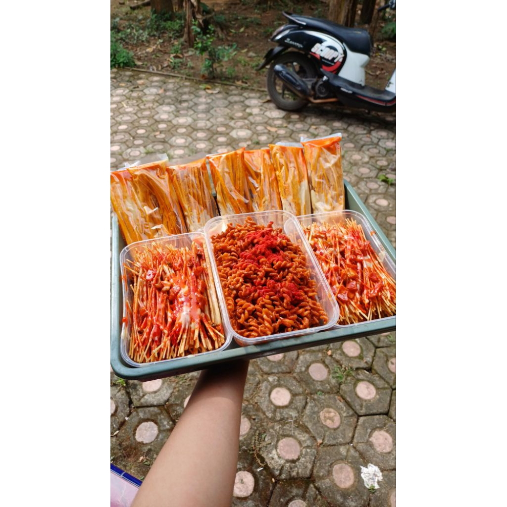 

Biting&Untir_RestuFadzillah