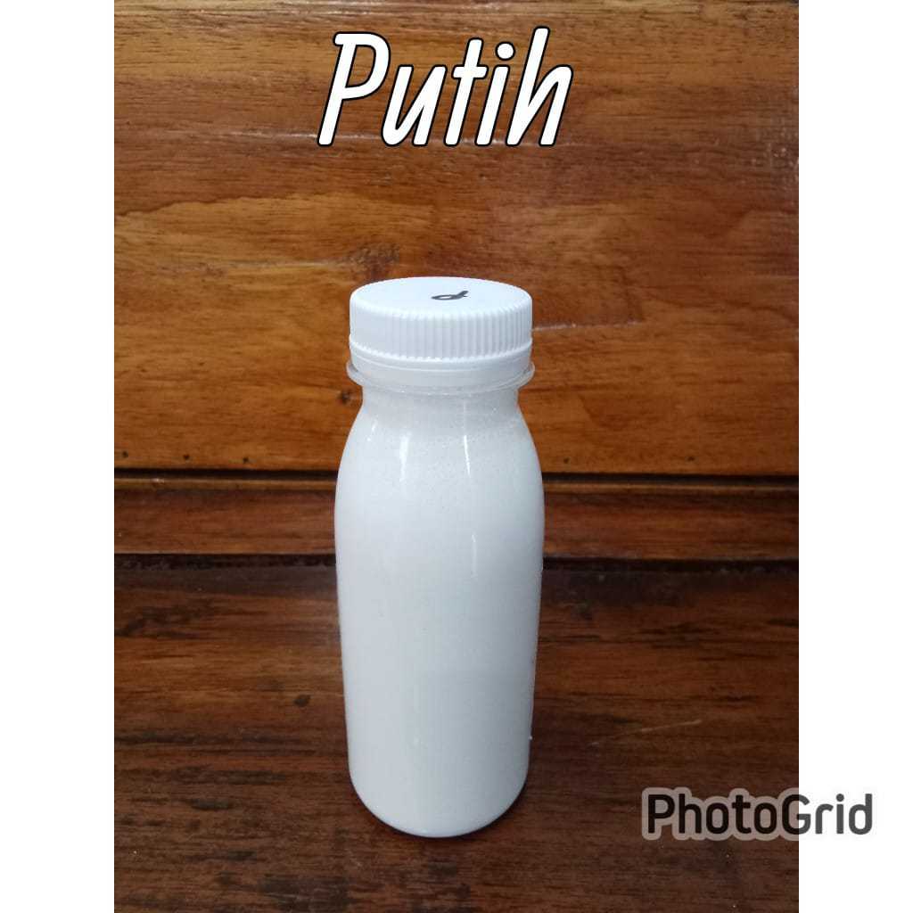 

Cat Kulit Warna Putih Ukuran 100ml|Cat Untuk Jaket Kulit|Cat Untuk Sepatu Kulit|Cat Untuk Tas Kulit|Cat Untuk Aksesoris Kulit