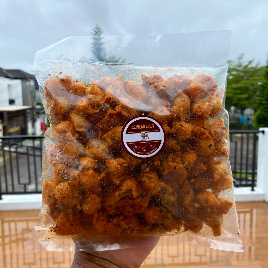 

SIOMAY KERING DAUN JERUK PEDAS 250GR