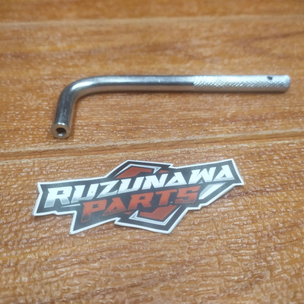 KUNCI SETELAN KLEP MOTOR UNIVERSAL