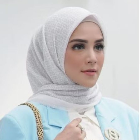 Buttonscarves Tapis Vanilla As Is