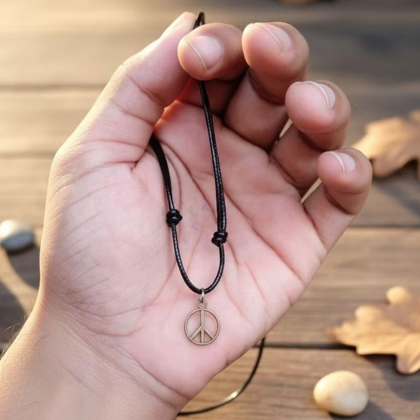 Kalung tali pria dan wanita keren model lotion / Kalung tali hitam korea