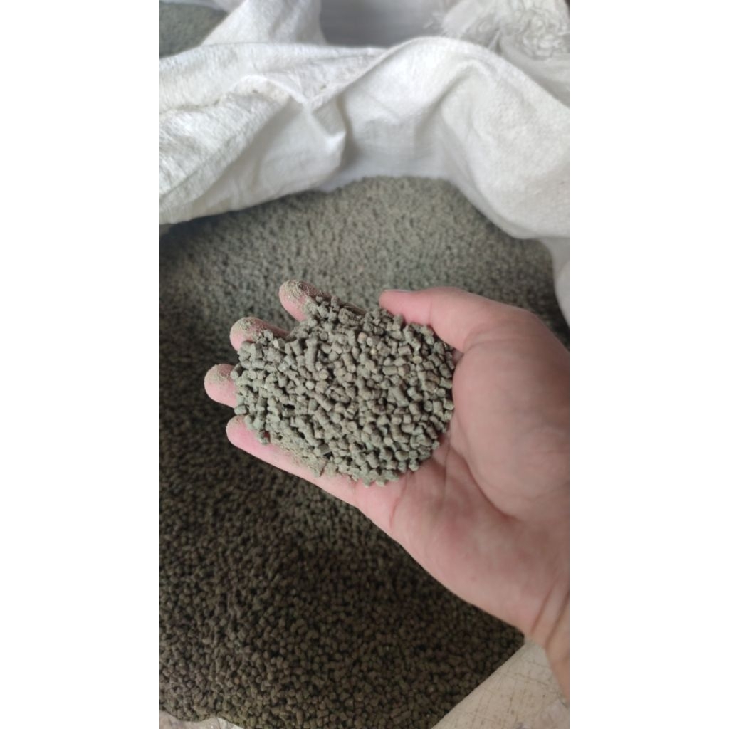 pur pakan ayam bebek kaya mineral protein dan vitamin