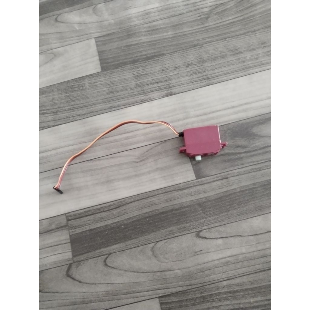 Servo original RC MN 128