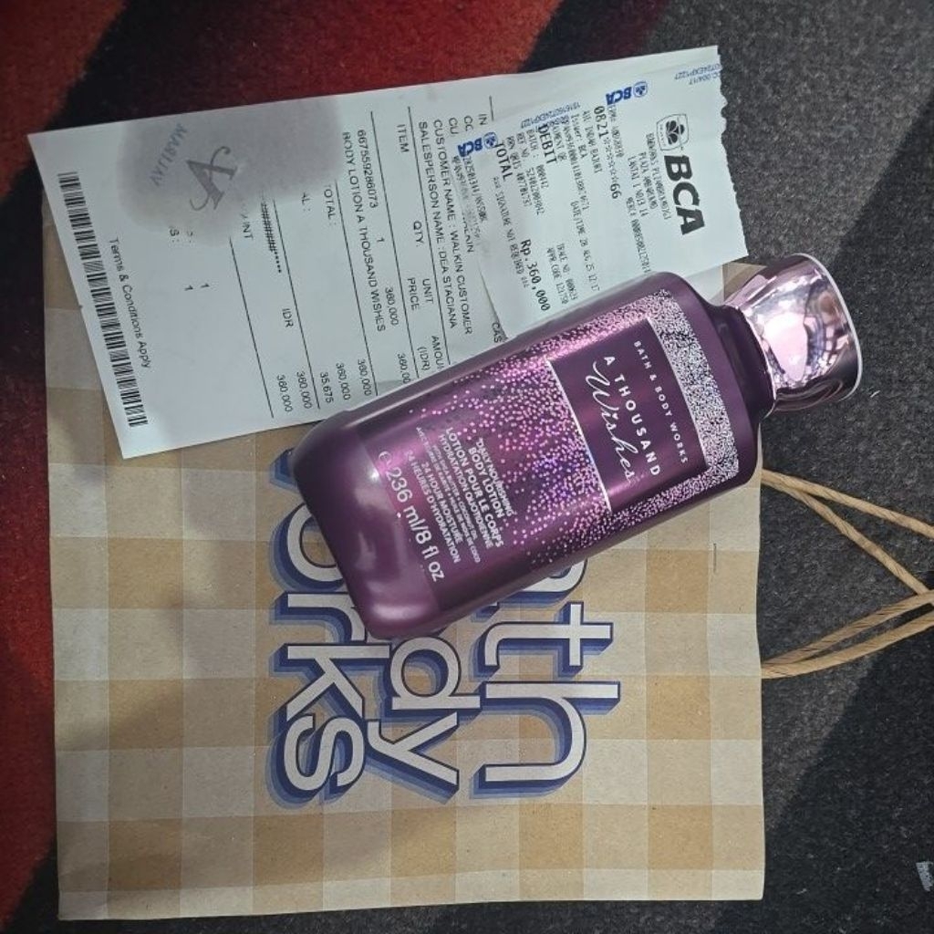 BATH AND BODY WORKS BODY LOTION