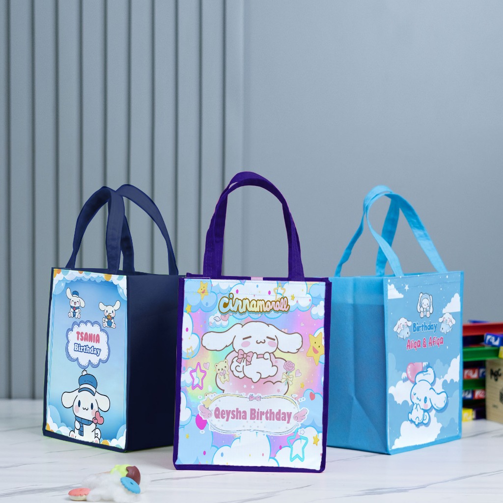 

Custom Tas Ulang Tahun Anak Motif Cinnamonrol, Ukuran Potrait Proses Cepat
