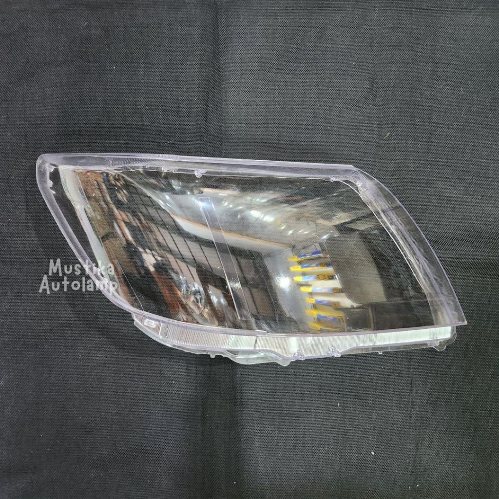 MIKA Headlamp MIKA Lampu Depan Hilux Vigo 2012 2013 2014