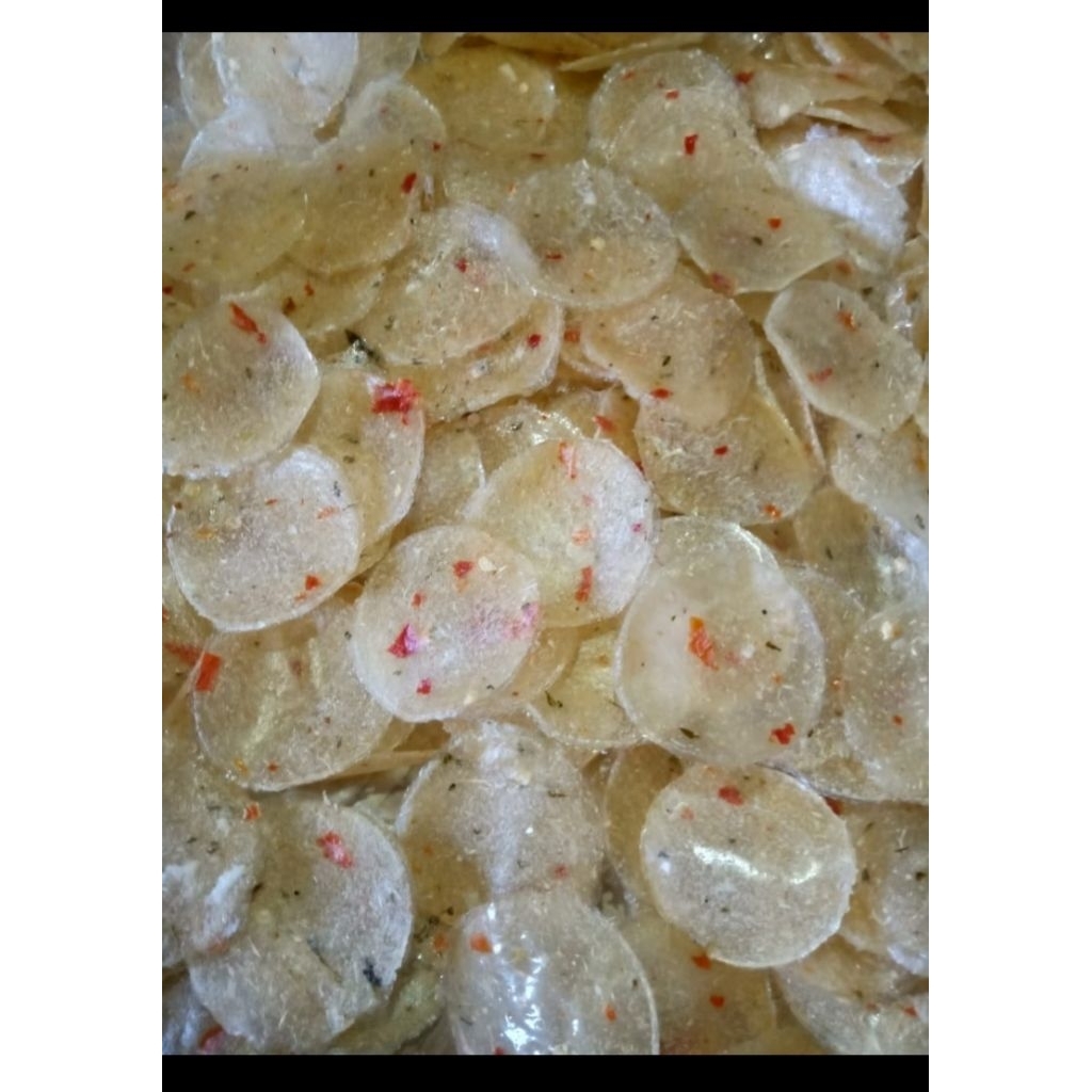 

kicimpring singkong rasa pedas, renyah dan enak bikin nagih.