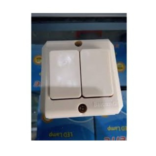 Saklar Bright-G Double Saklar Seri 702 Bright-G OB Outbow Ditempel