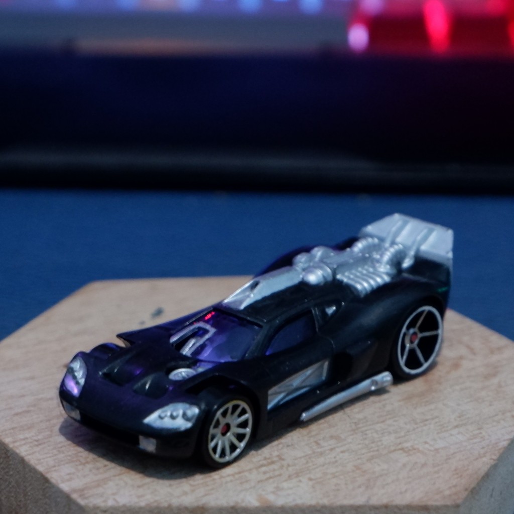 Hot Wheels Spine Buster Metal Maniacs (Custom Acceleracers) Bekas Loose Preloved Junk Fantasy