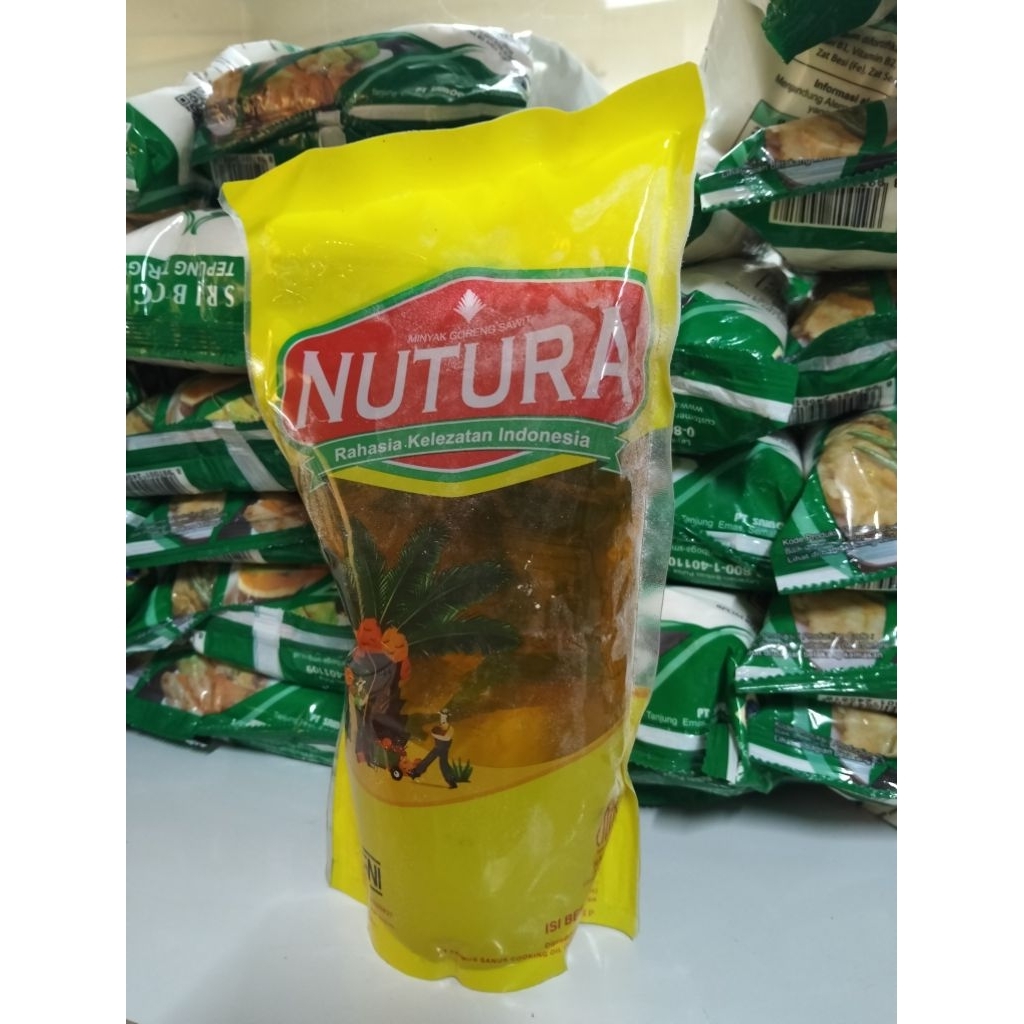

Minyak Goreng Nutura 1 L